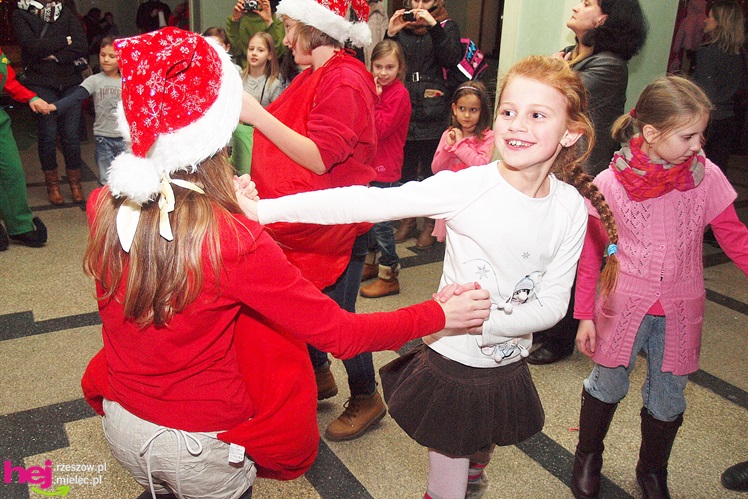 Święty Mikołaj spotkał się z małymi mieszkańcami Mielca