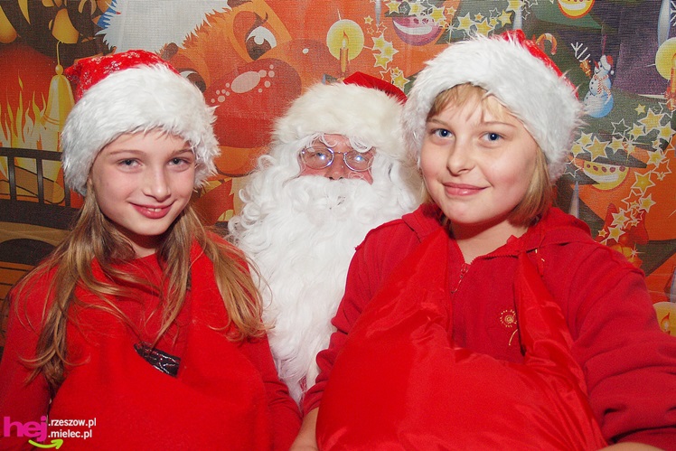 Święty Mikołaj spotkał się z małymi mieszkańcami Mielca