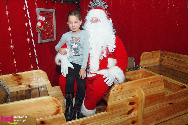 Święty Mikołaj spotkał się z małymi mieszkańcami Mielca