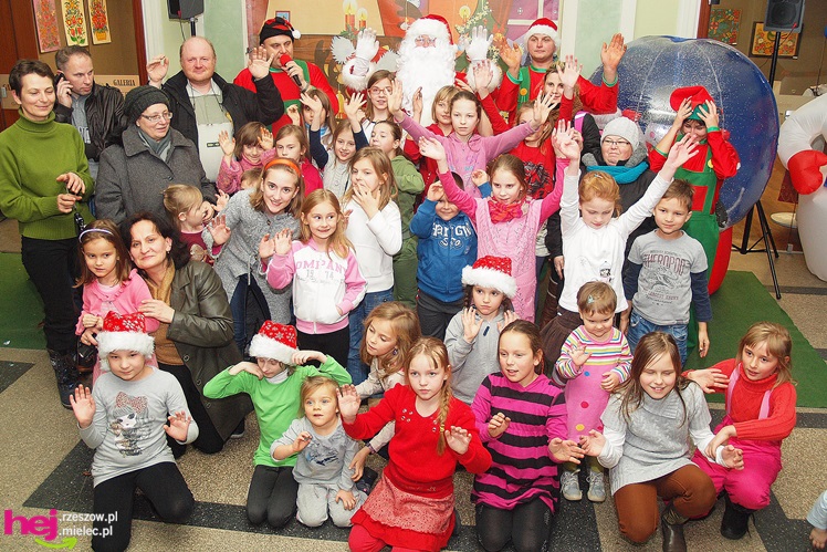 Święty Mikołaj spotkał się z małymi mieszkańcami Mielca