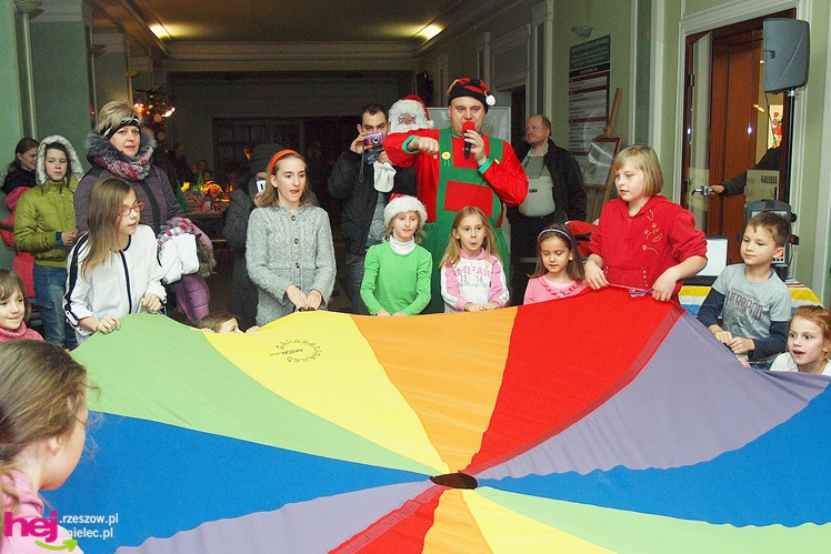 Święty Mikołaj spotkał się z małymi mieszkańcami Mielca