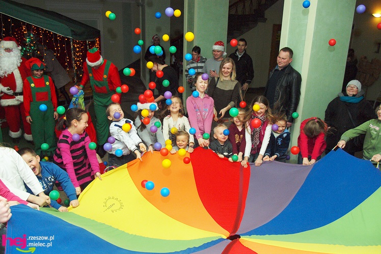 Święty Mikołaj spotkał się z małymi mieszkańcami Mielca