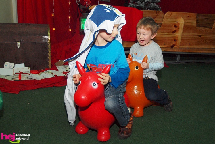 Święty Mikołaj spotkał się z małymi mieszkańcami Mielca