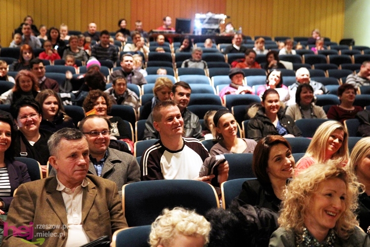 Koncert charytatywny dla Kamila. Mielczanie przynieśli nakrętki