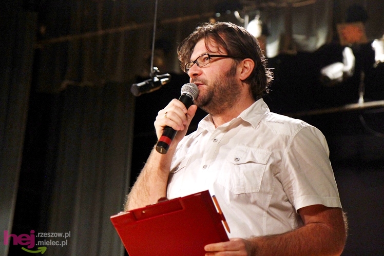 Koncert charytatywny dla Kamila. Mielczanie przynieśli nakrętki