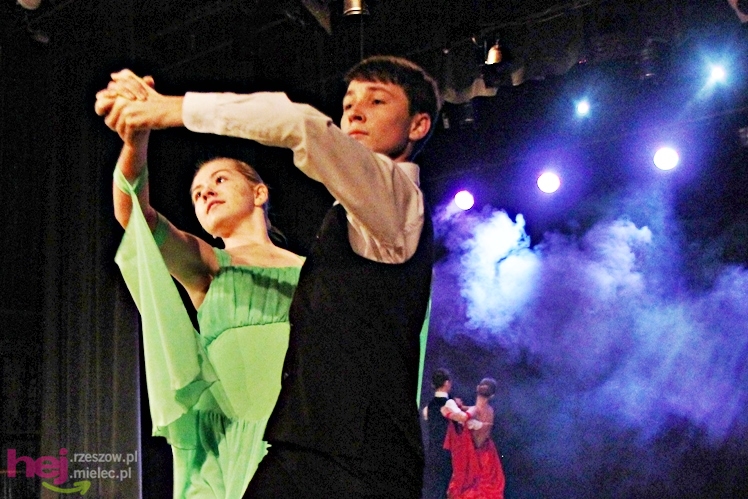 Koncert charytatywny dla Kamila. Mielczanie przynieśli nakrętki