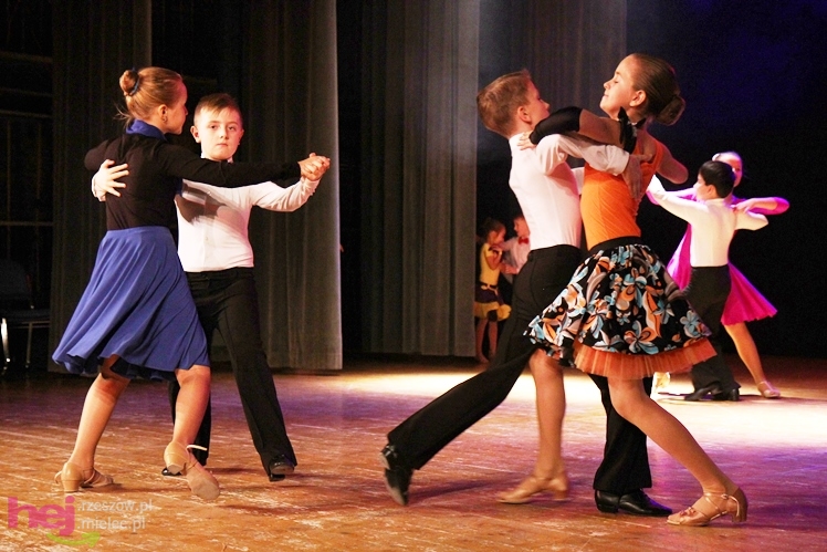 Koncert charytatywny dla Kamila. Mielczanie przynieśli nakrętki