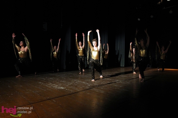 Koncert charytatywny dla Kamila. Mielczanie przynieśli nakrętki