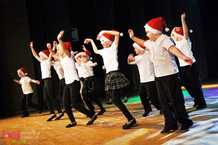 Koncert charytatywny dla Kamila. Mielczanie przynieśli nakrętki