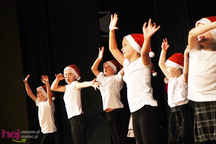 Koncert charytatywny dla Kamila. Mielczanie przynieśli nakrętki