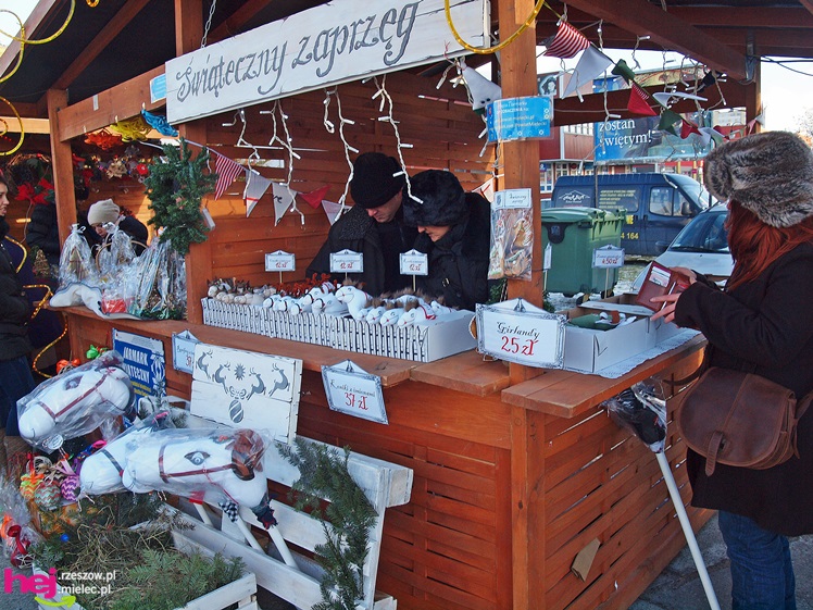 Święta już blisko Mielca. Kolorowy jarmark już za nami