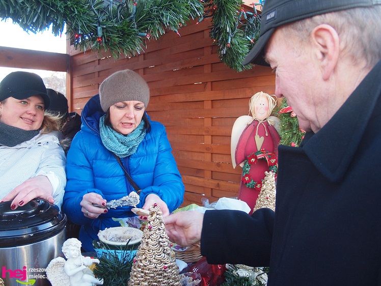 Święta już blisko Mielca. Kolorowy jarmark już za nami