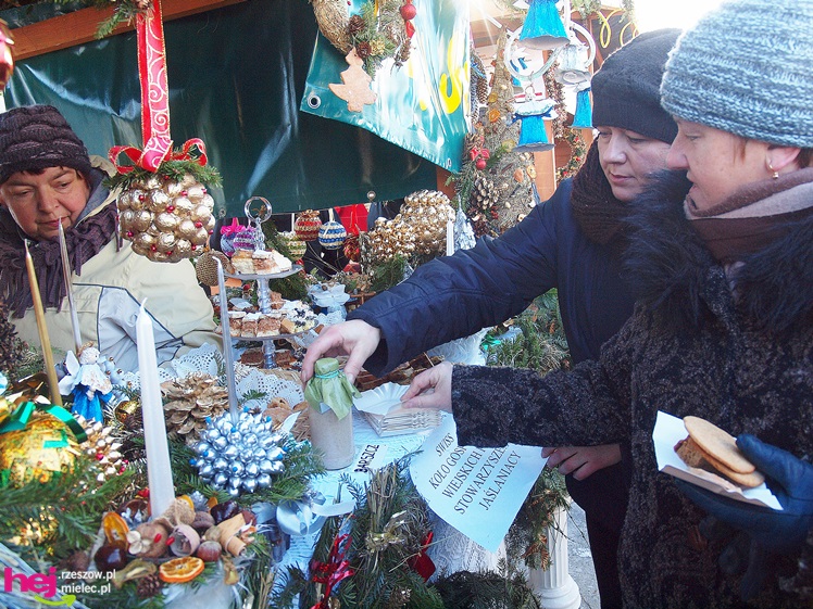 Święta już blisko Mielca. Kolorowy jarmark już za nami