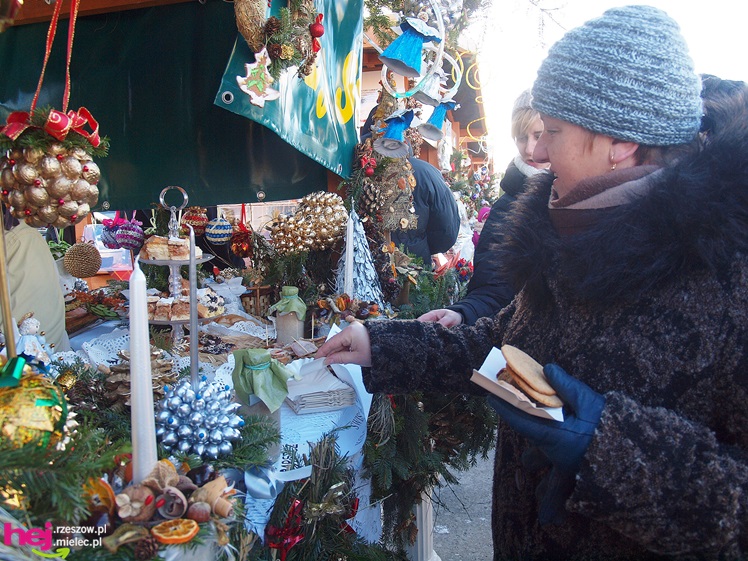 Święta już blisko Mielca. Kolorowy jarmark już za nami