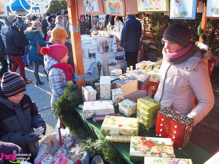 Święta już blisko Mielca. Kolorowy jarmark już za nami
