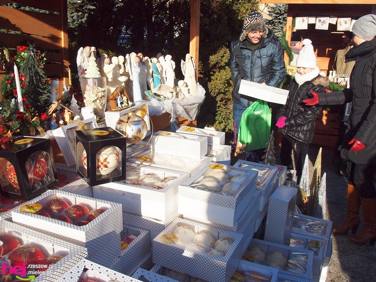Święta już blisko Mielca. Kolorowy jarmark już za nami