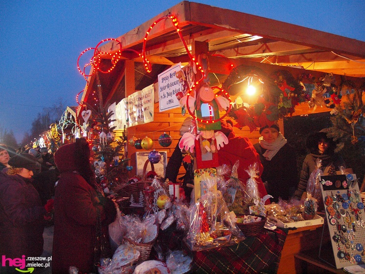 Święta już blisko Mielca. Kolorowy jarmark już za nami