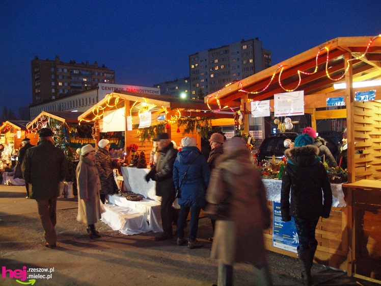 Święta już blisko Mielca. Kolorowy jarmark już za nami