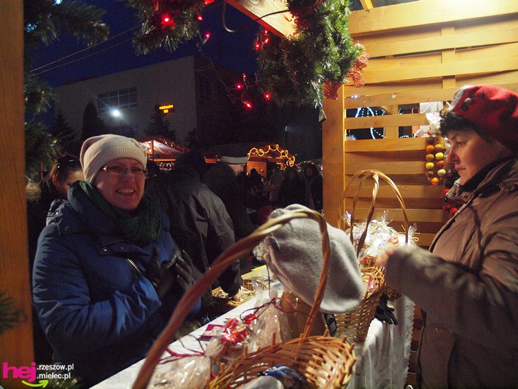 Święta już blisko Mielca. Kolorowy jarmark już za nami