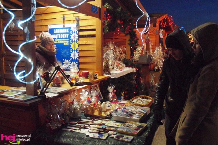 Święta już blisko Mielca. Kolorowy jarmark już za nami