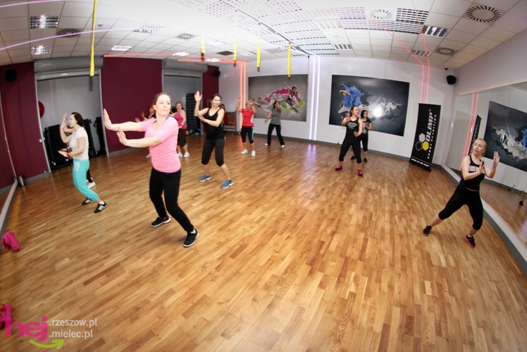 MASTERCLASS - Mikołajkowy Maraton Fitness w JOY