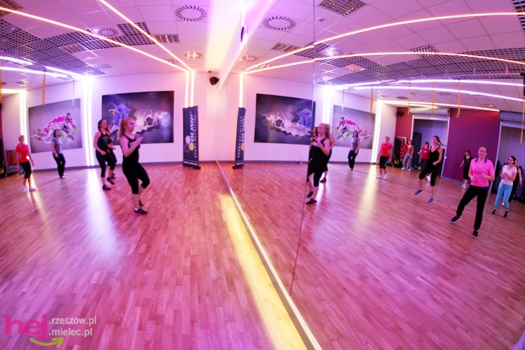 MASTERCLASS - Mikołajkowy Maraton Fitness w JOY