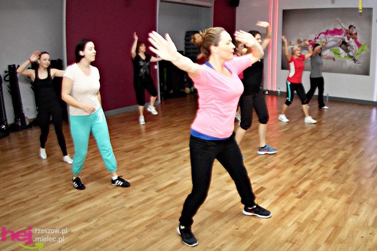 MASTERCLASS - Mikołajkowy Maraton Fitness w JOY