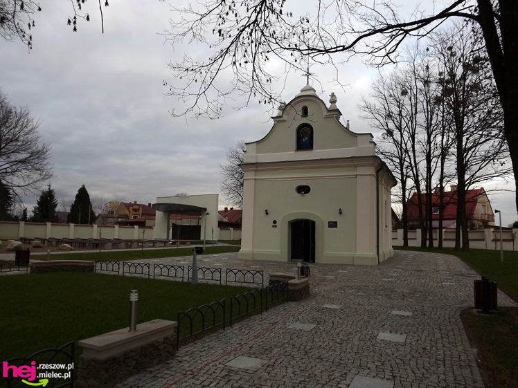 Odnowiony kościółek św. Marka i nowa scena dla mieleckich artystów.  Komu będą służyć?
