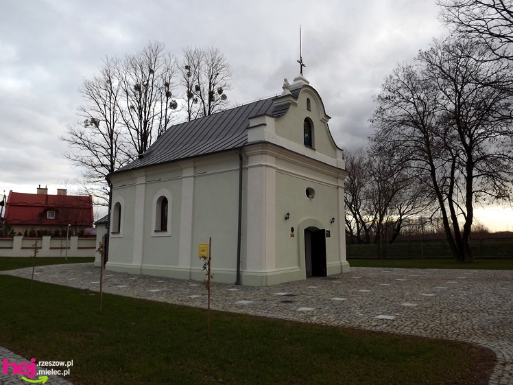 Odnowiony kościółek św. Marka i nowa scena dla mieleckich artystów.  Komu będą służyć?