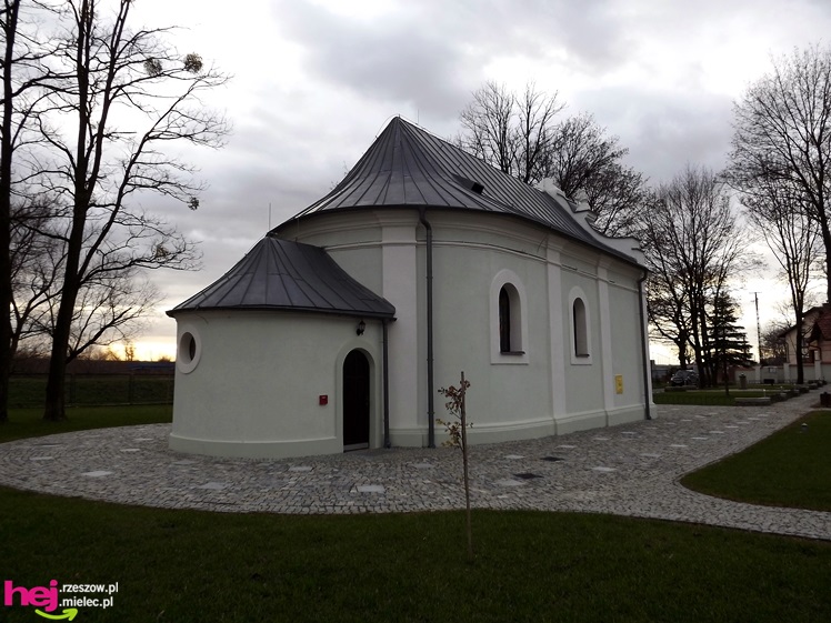 Odnowiony kościółek św. Marka i nowa scena dla mieleckich artystów.  Komu będą służyć?