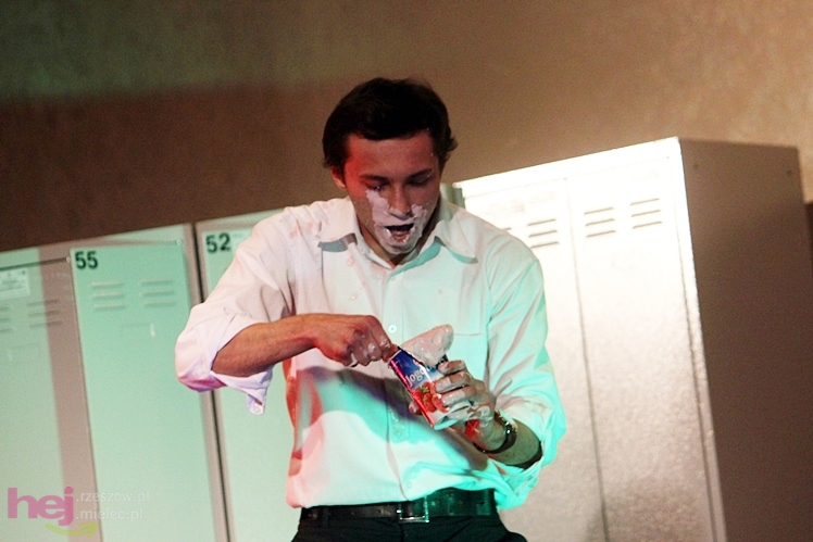 Premierowy spektakl ?Prawie Śluby Panieńskie?