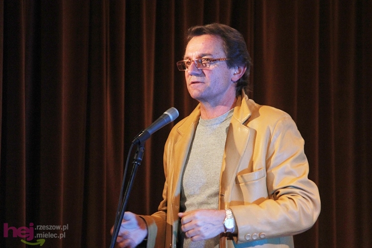 Premierowy spektakl ?Prawie Śluby Panieńskie?