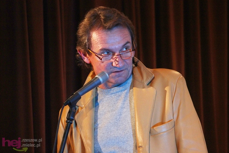 Premierowy spektakl ?Prawie Śluby Panieńskie?