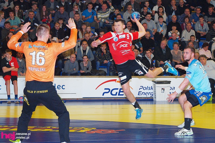Na taki mecz Mielec czekał trzy miesiące! PGE Stal rozbiła MMTS!