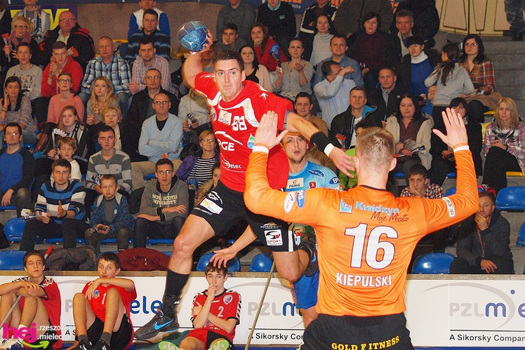Na taki mecz Mielec czekał trzy miesiące! PGE Stal rozbiła MMTS!