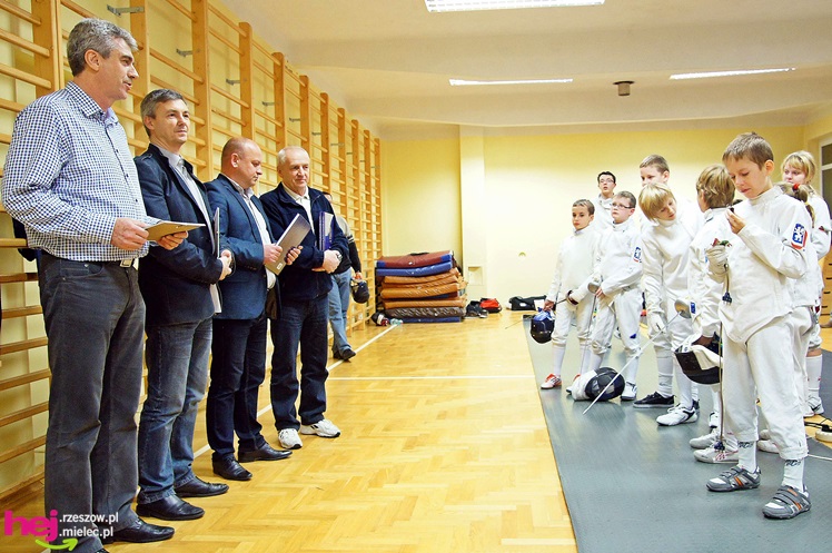 Mikołajkowy Turniej Szermierczy. Walczył nawet wiceprezydent Bieniek