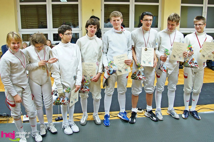 Mikołajkowy Turniej Szermierczy. Walczył nawet wiceprezydent Bieniek