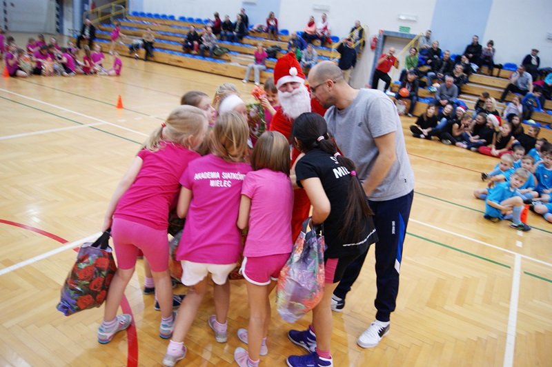 III Mikołajkowy Wielobój Sprawnościowy [ZDJĘCIA]