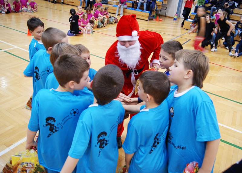 III Mikołajkowy Wielobój Sprawnościowy [ZDJĘCIA]