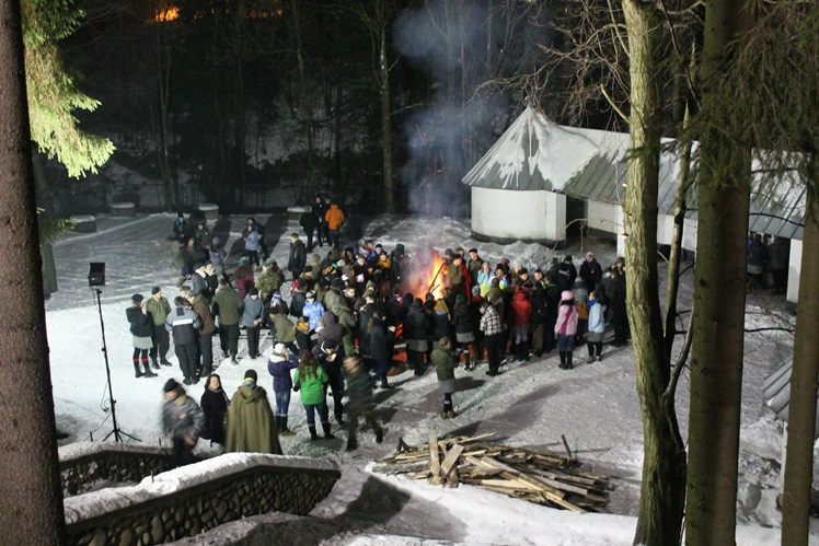 Betlejemskie Światło Pokoju już jest w Mielcu. Przyjechało z Zakopanego
