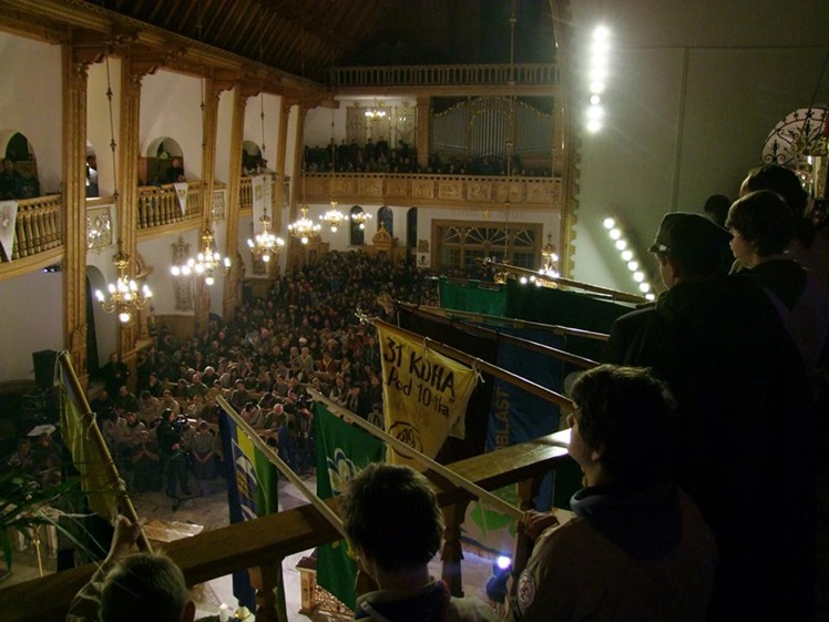 Betlejemskie Światło Pokoju już jest w Mielcu. Przyjechało z Zakopanego