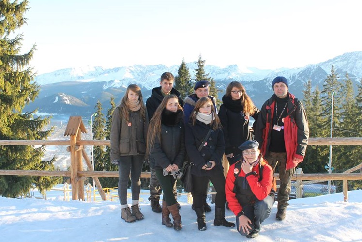 Betlejemskie Światło Pokoju już jest w Mielcu. Przyjechało z Zakopanego