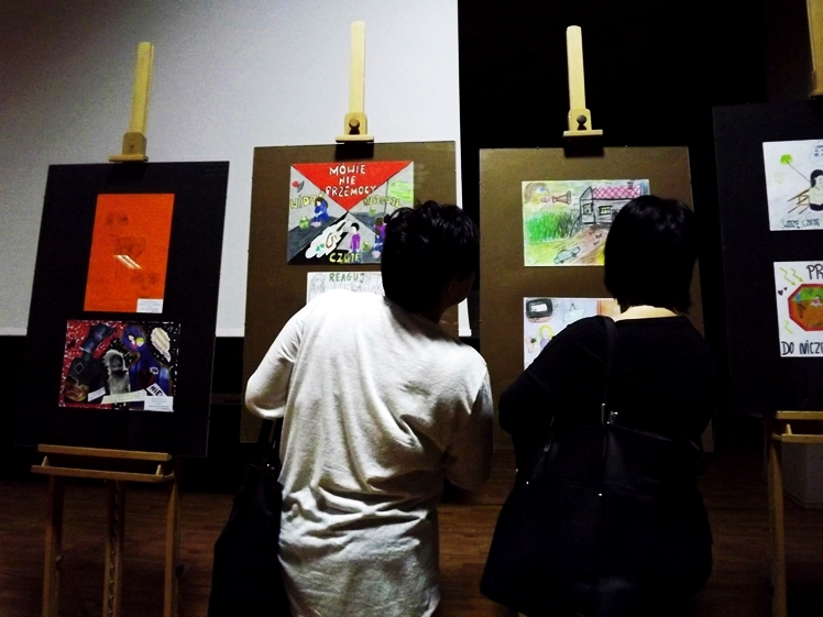 Widzę, Czuję, Reaguję