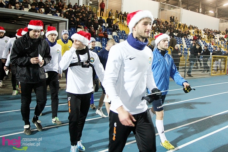 Mecz Wigilijny na Stadionie Miejskim: FKS Stal Mielec - Kibice Stali Mielec 4:6 (3:0)