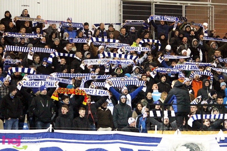 Mecz Wigilijny na Stadionie Miejskim: FKS Stal Mielec - Kibice Stali Mielec 4:6 (3:0)