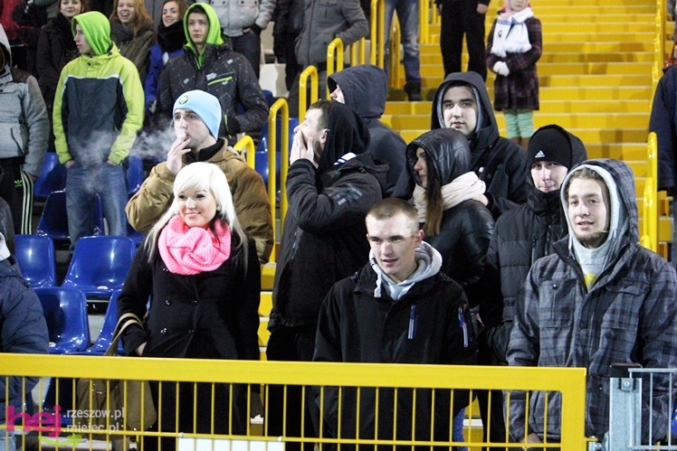 Mecz Wigilijny na Stadionie Miejskim: FKS Stal Mielec - Kibice Stali Mielec 4:6 (3:0)