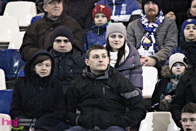 Mecz Wigilijny na Stadionie Miejskim: FKS Stal Mielec - Kibice Stali Mielec 4:6 (3:0)