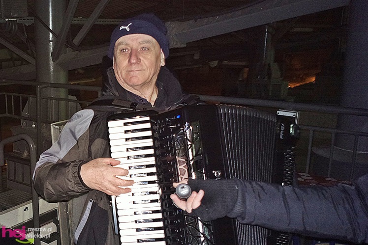 Mecz Wigilijny na Stadionie Miejskim: FKS Stal Mielec - Kibice Stali Mielec 4:6 (3:0)