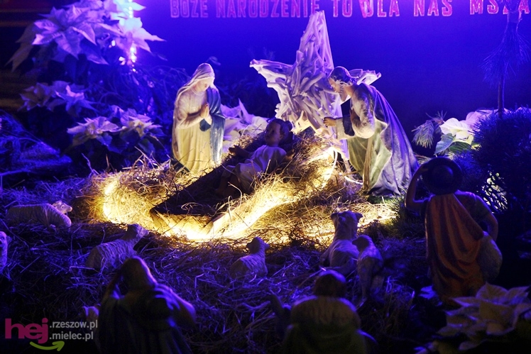 Piękne szopki największych mieleckich parafii