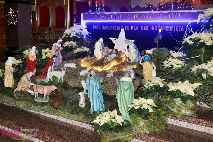 Piękne szopki największych mieleckich parafii